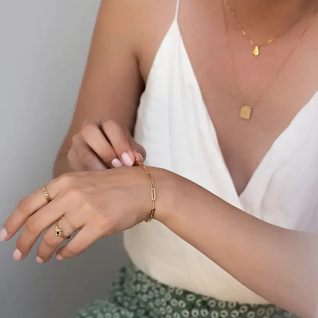Eloise Paperclip Armband
