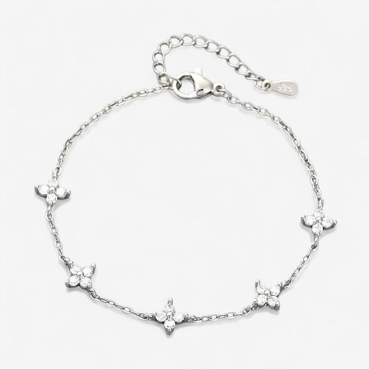 Armband mit Blumen