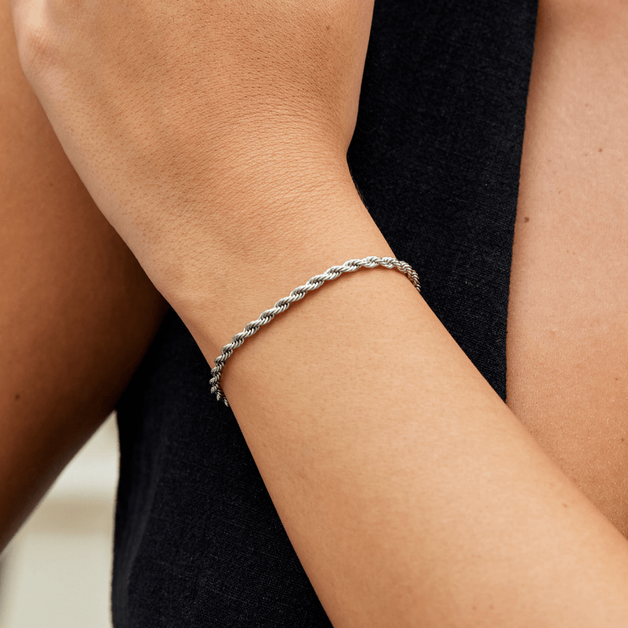 Silberarmband mit gedrehten Ketten